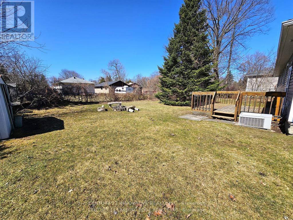 350 The Queensway S, Georgina, Ontario  L4P 2B9 - Photo 33 - N12997932