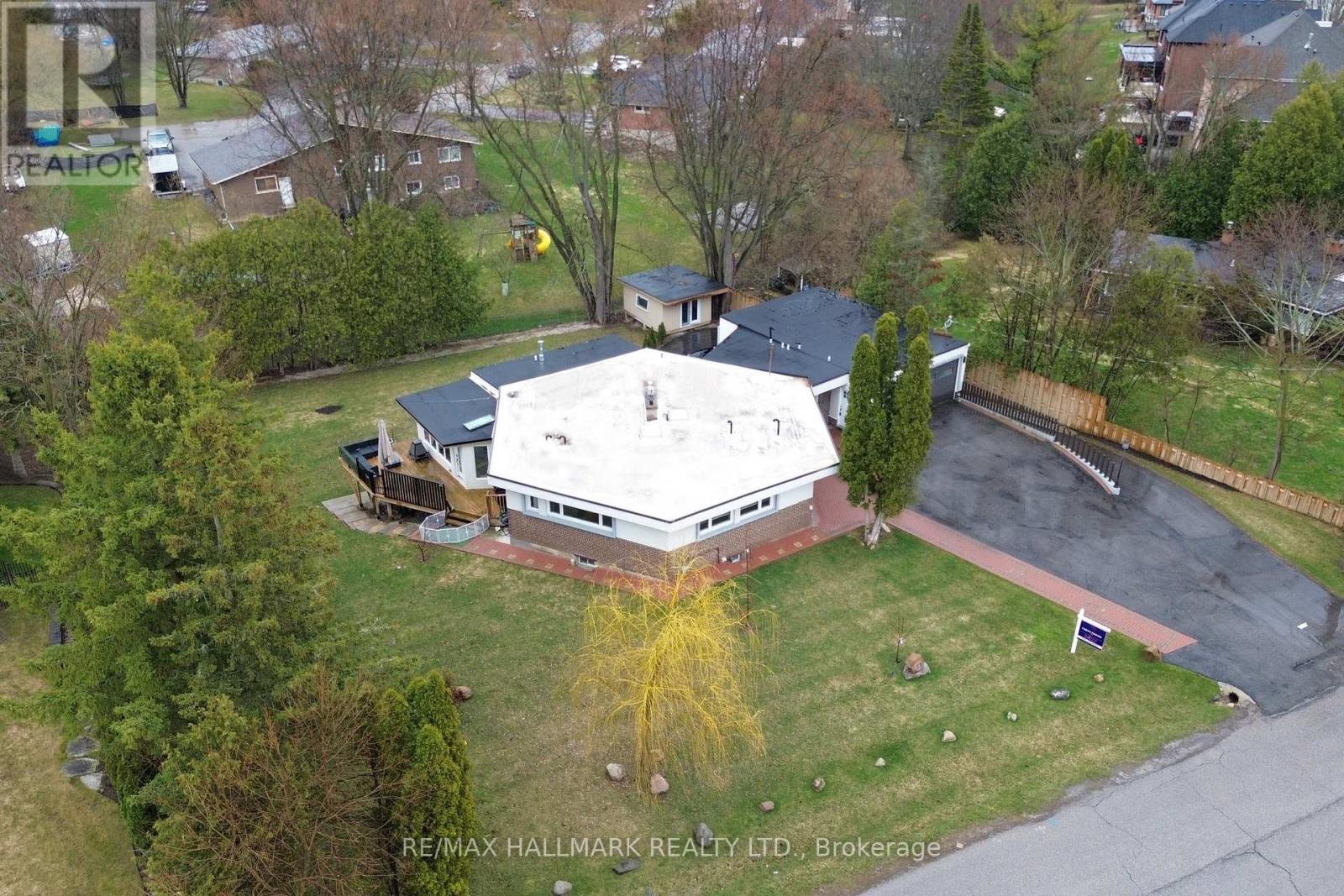 Main Floor - 115 Lynwood Crescent, King (Nobleton), Ontario  L0G 1N0 - Photo 43 - N12997940