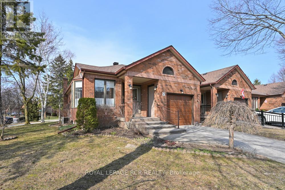 7 Glen Eden Way, New Tecumseth, Ontario  L9R 1R4 - Photo 2 - N12997944