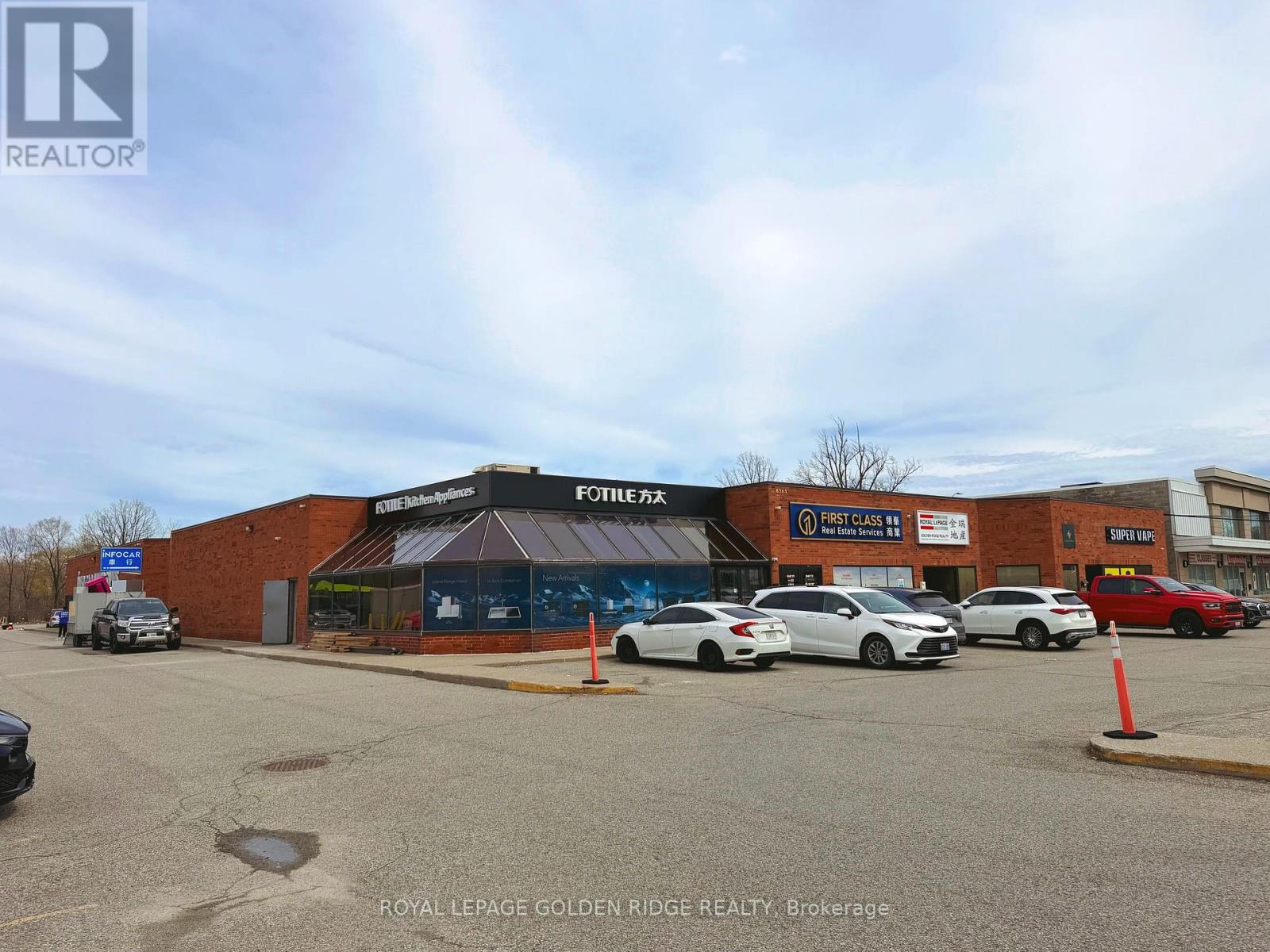 103 - 8365 WOODBINE AVENUE, Markham, Ontario