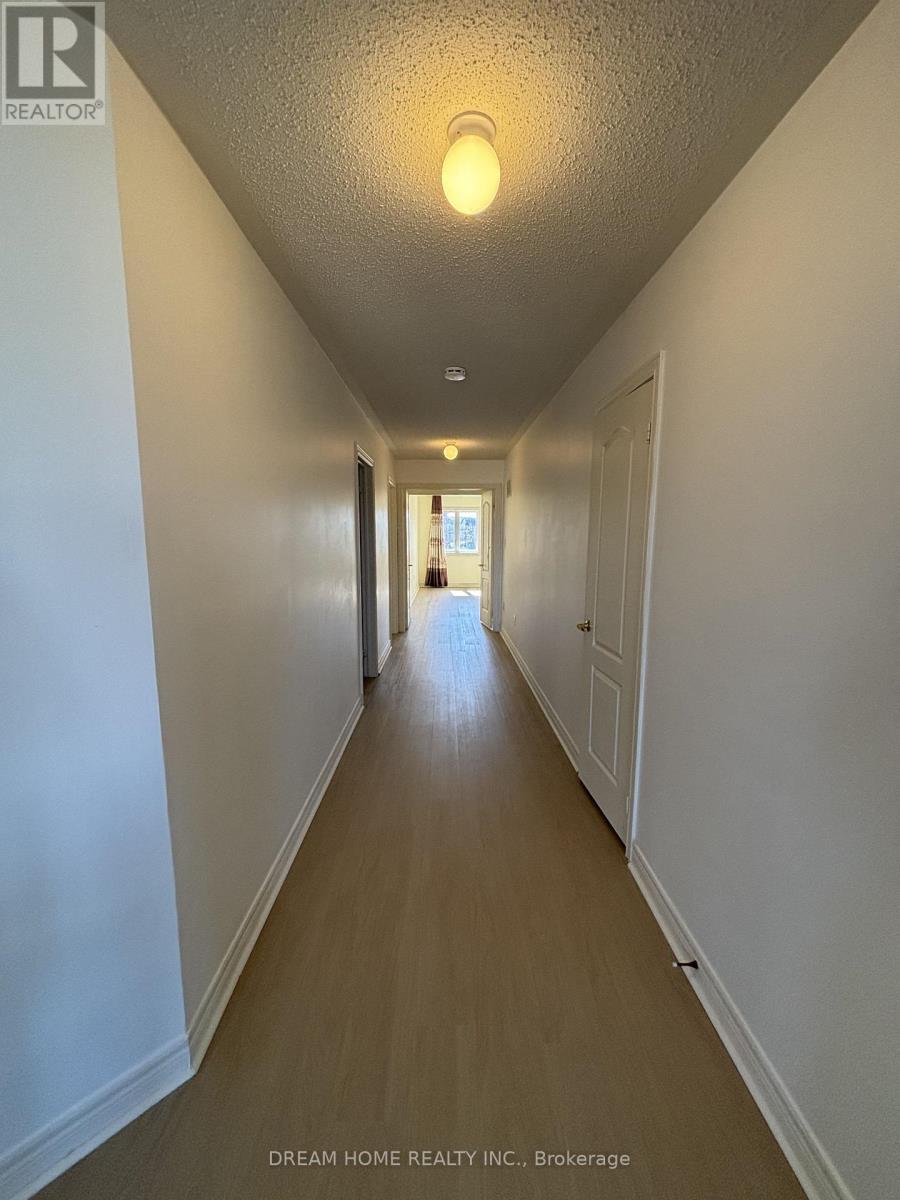 276 The Bridle Walk, Markham, Ontario  L6C 0V7 - Photo 11 - N12998024