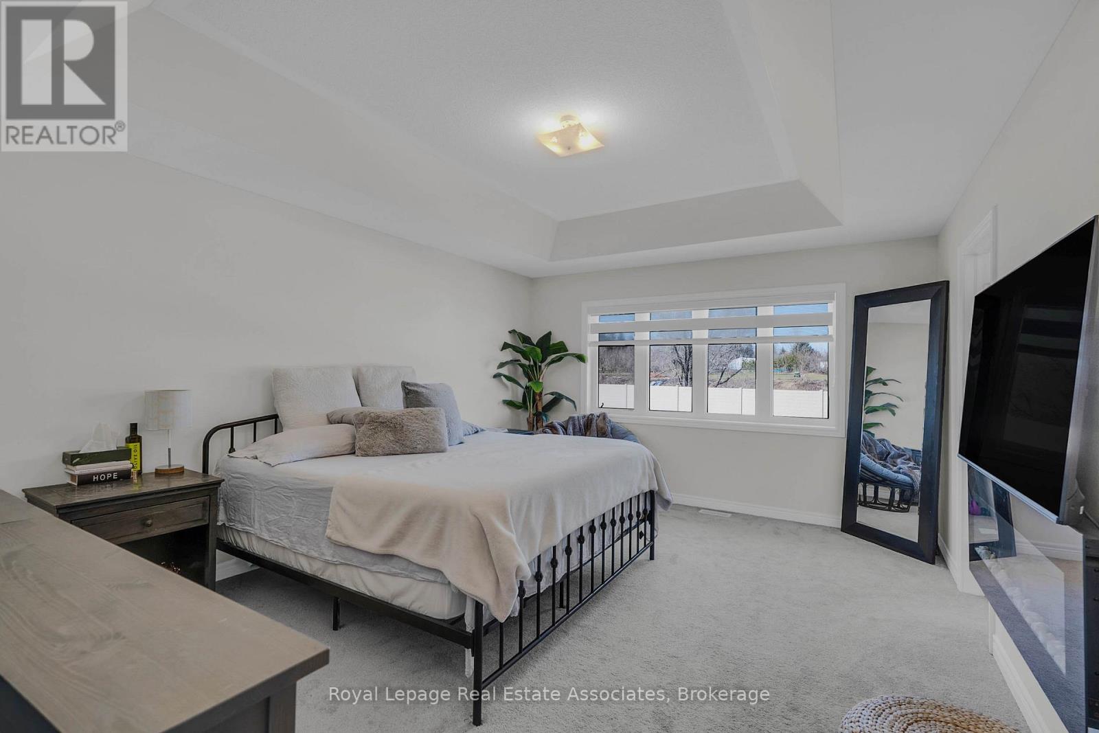 1386 Davis Loop, Innisfil (Lefroy), Ontario  L0L 1W0 - Photo 24 - N12998082