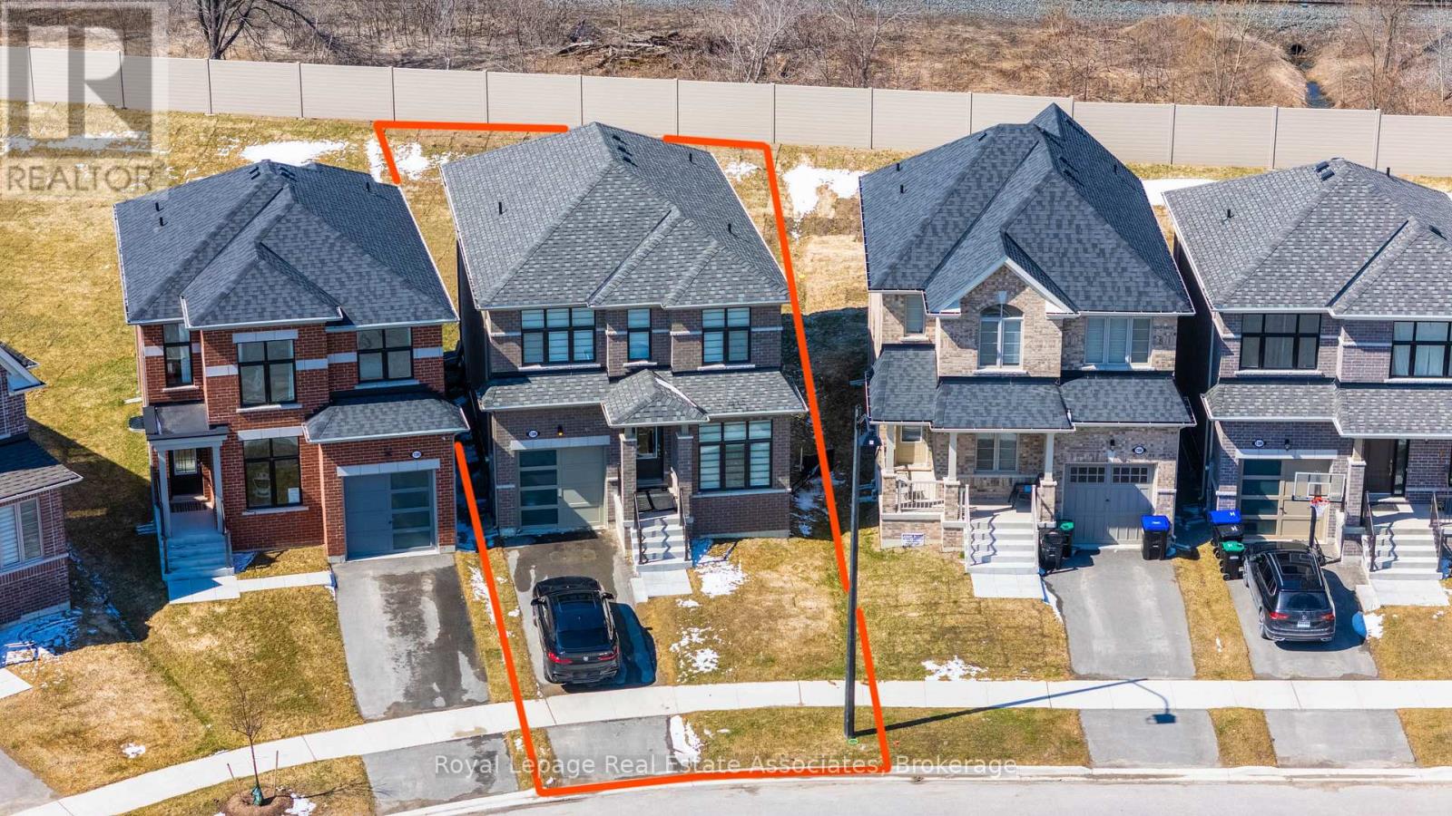 1386 Davis Loop, Innisfil (Lefroy), Ontario  L0L 1W0 - Photo 41 - N12998082