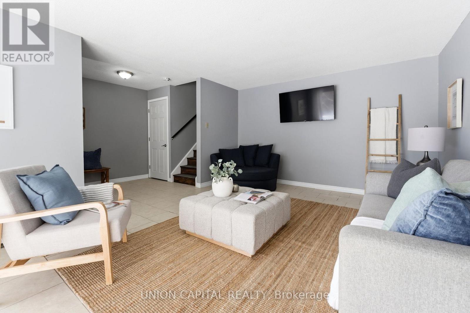 317 Milestone Crescent, Aurora, Ontario  L4G 3M2 - Photo 17 - N12998084