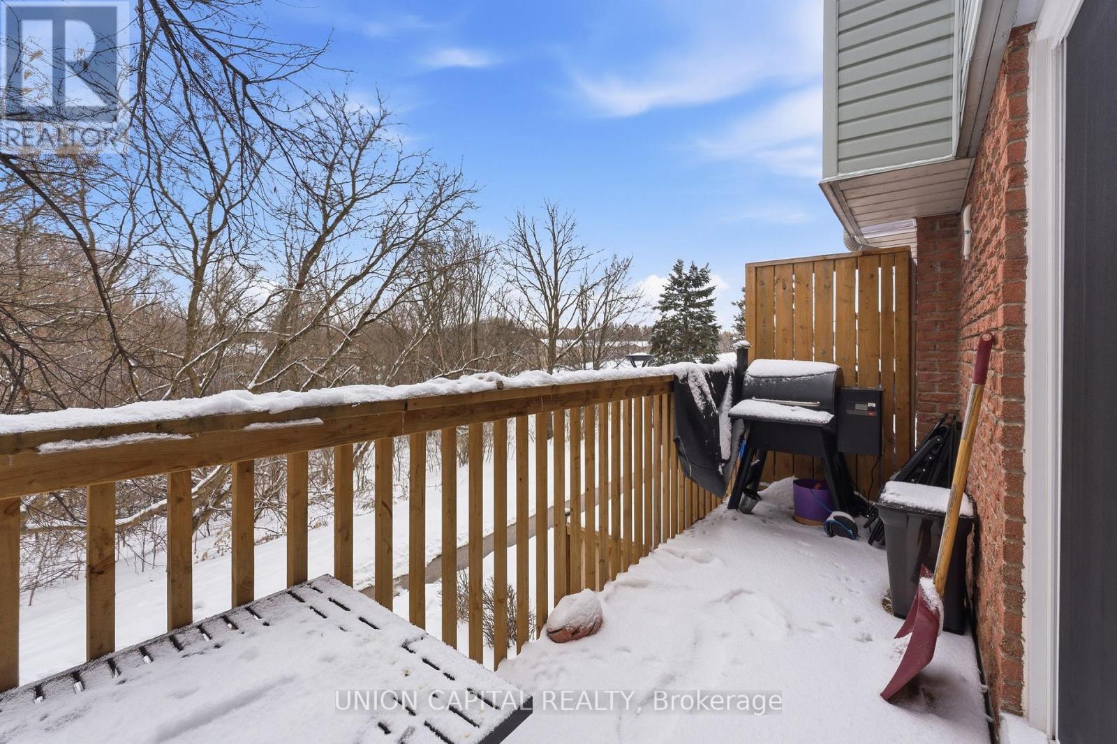 317 Milestone Crescent, Aurora, Ontario  L4G 3M2 - Photo 9 - N12998084