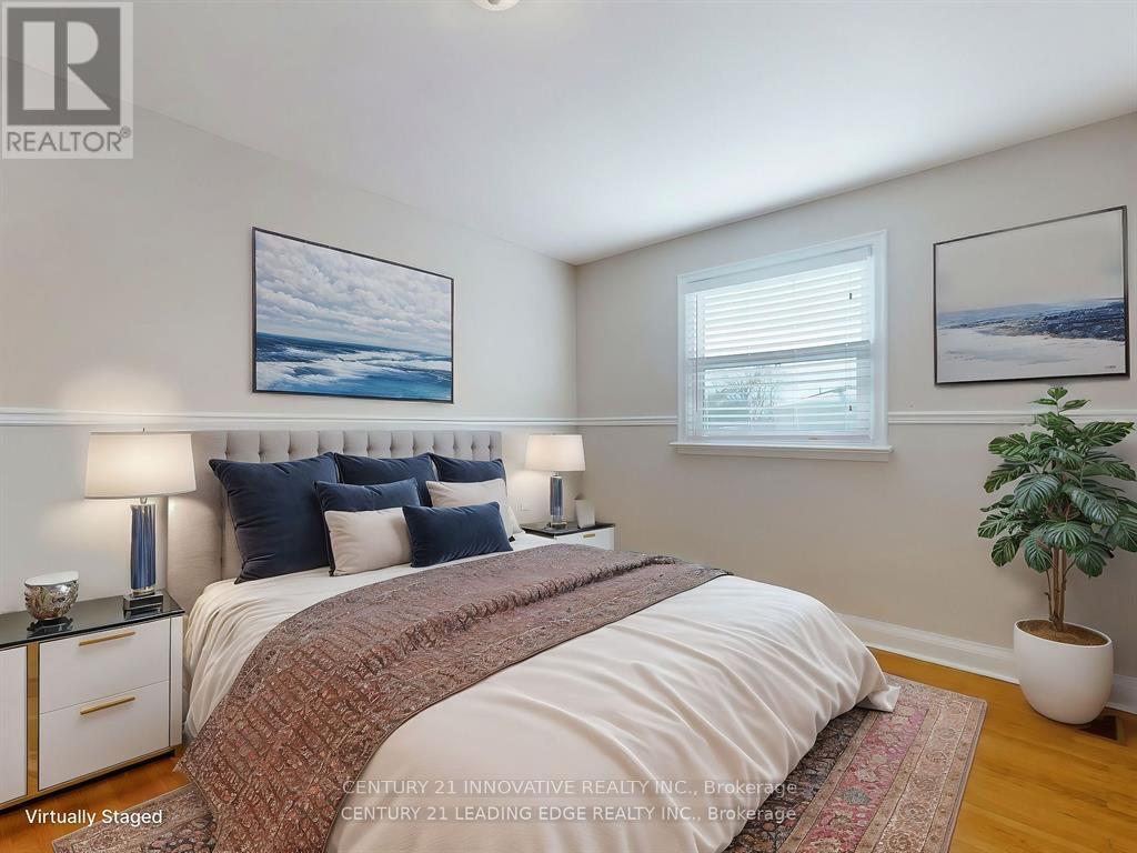 Main - 350 The Queensway S, Georgina, Ontario  L4P 2B9 - Photo 12 - N12998104