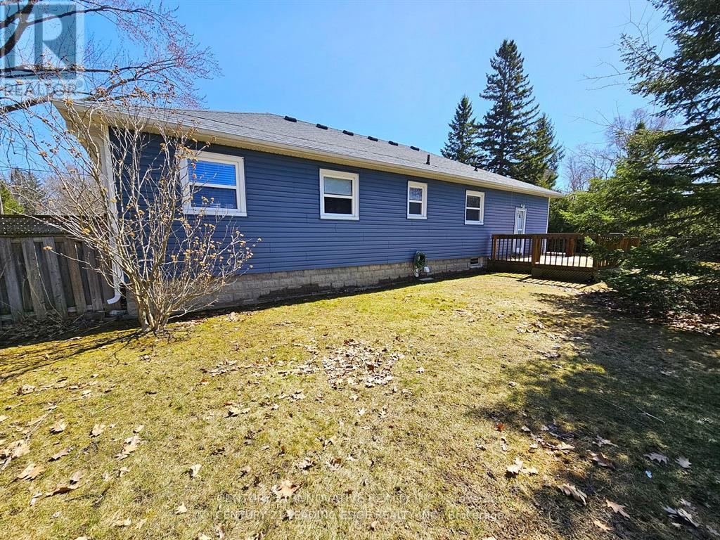 Main - 350 The Queensway S, Georgina, Ontario  L4P 2B9 - Photo 17 - N12998104