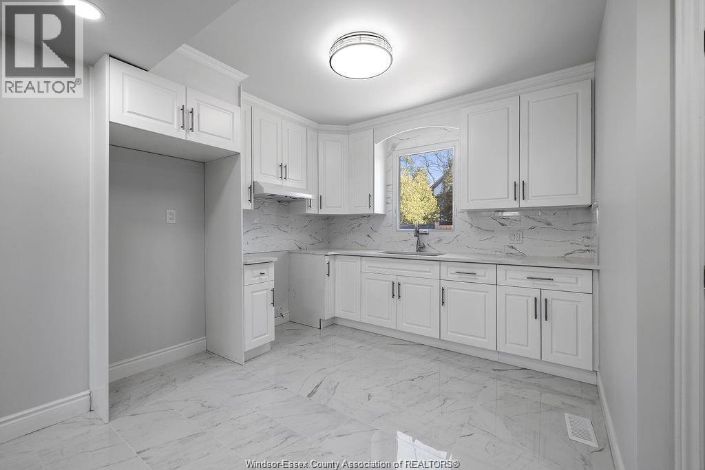 348 Caroline, Windsor, Ontario  N9A 6A4 - Photo 10 - 26008138