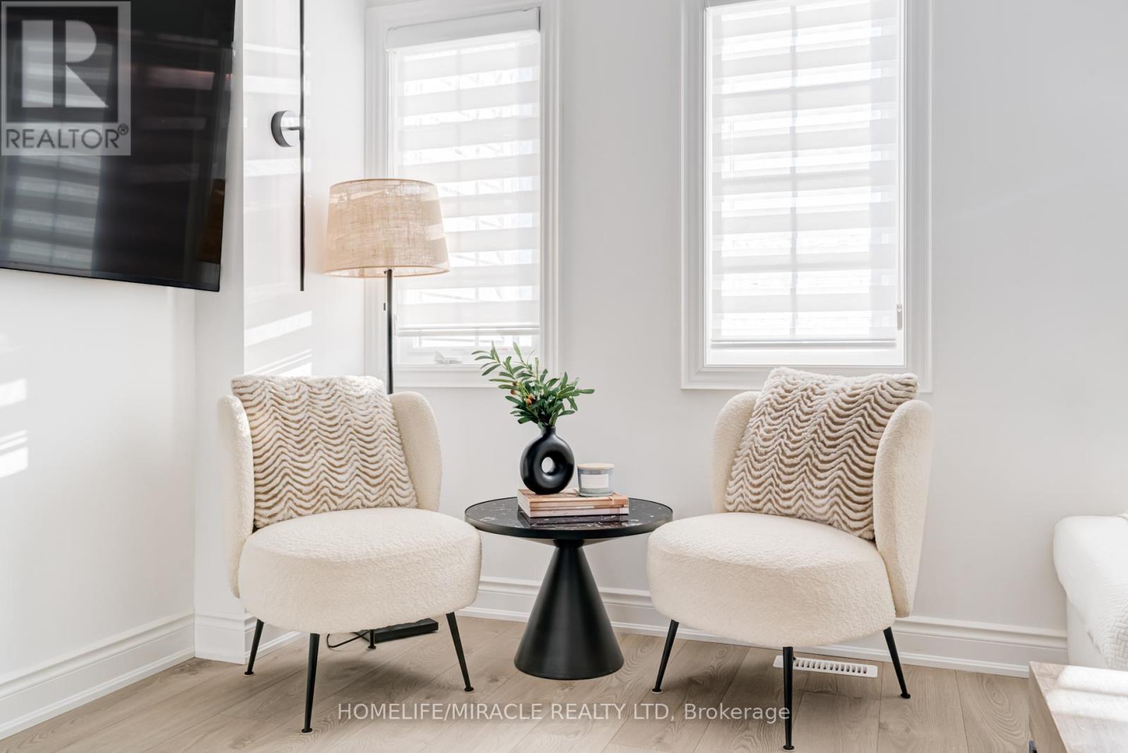 6 Pumpkin Corner Crescent, Barrie, Ontario  L9J 0T6 - Photo 23 - S12997854