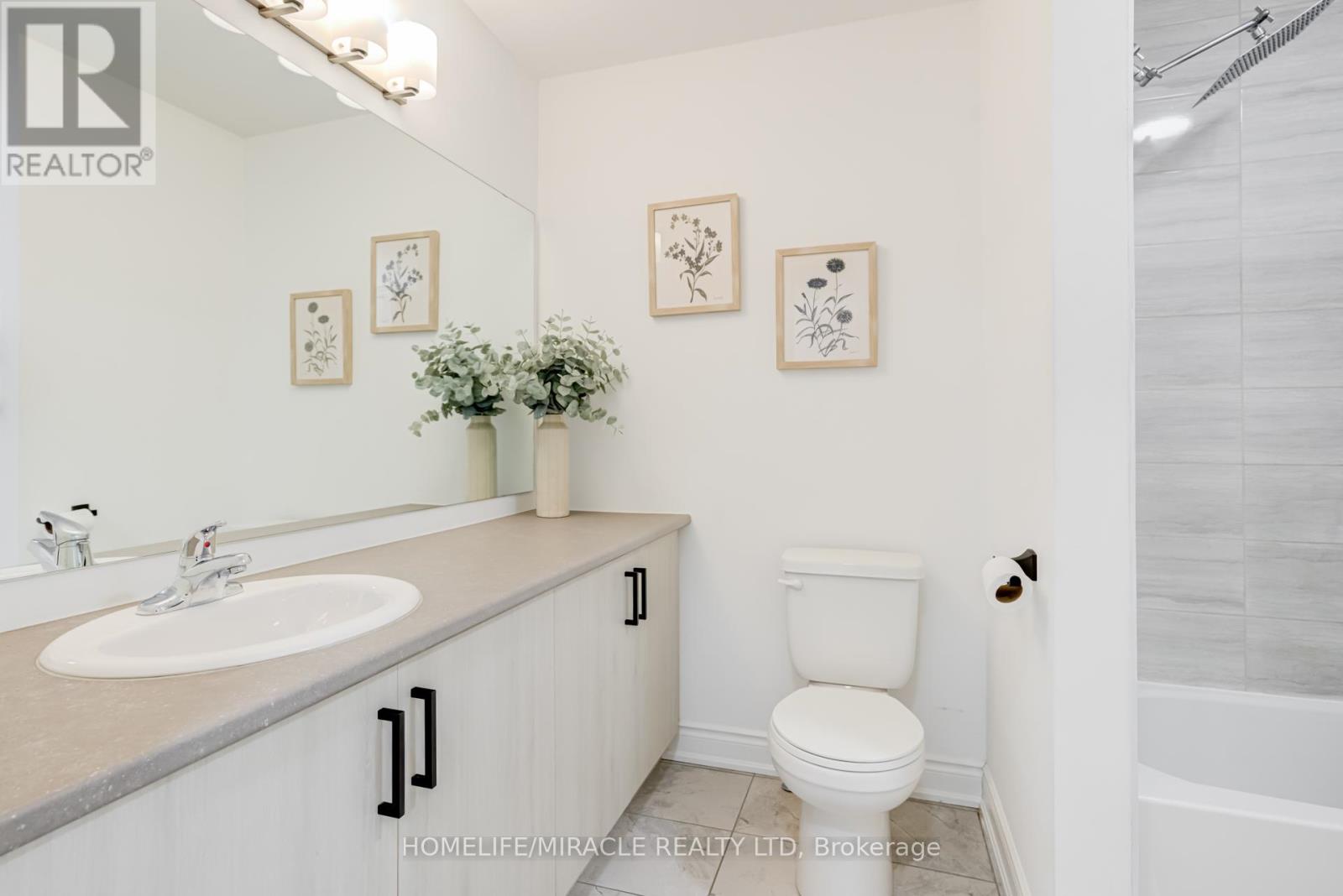 6 Pumpkin Corner Crescent, Barrie, Ontario  L9J 0T6 - Photo 39 - S12997854