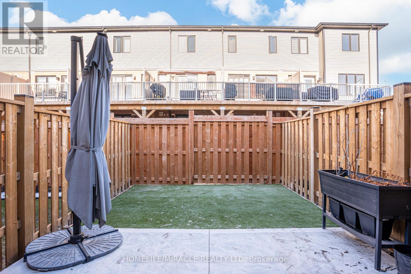 6 Pumpkin Corner Crescent, Barrie, Ontario  L9J 0T6 - Photo 41 - S12997854