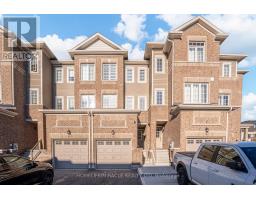 6 PUMPKIN CORNER CRESCENT, Barrie, Ontario