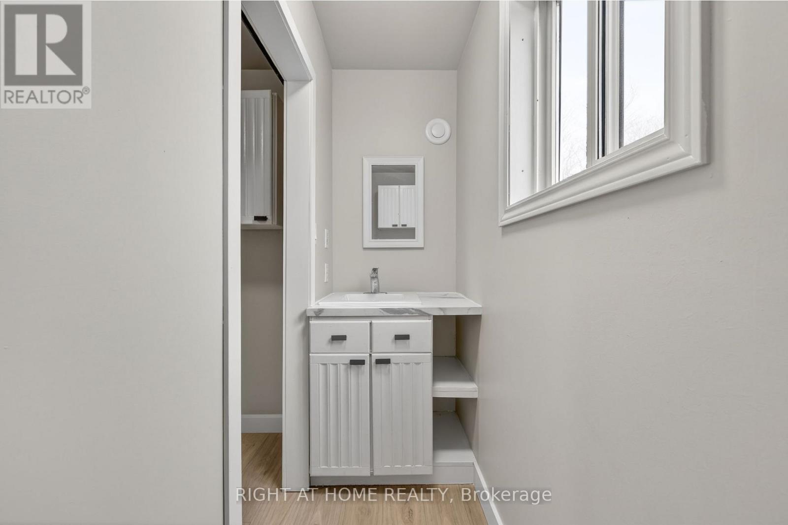 6435 12/13 Stayner Side Road, Clearview, Ontario  L0M 1N0 - Photo 18 - S12998080