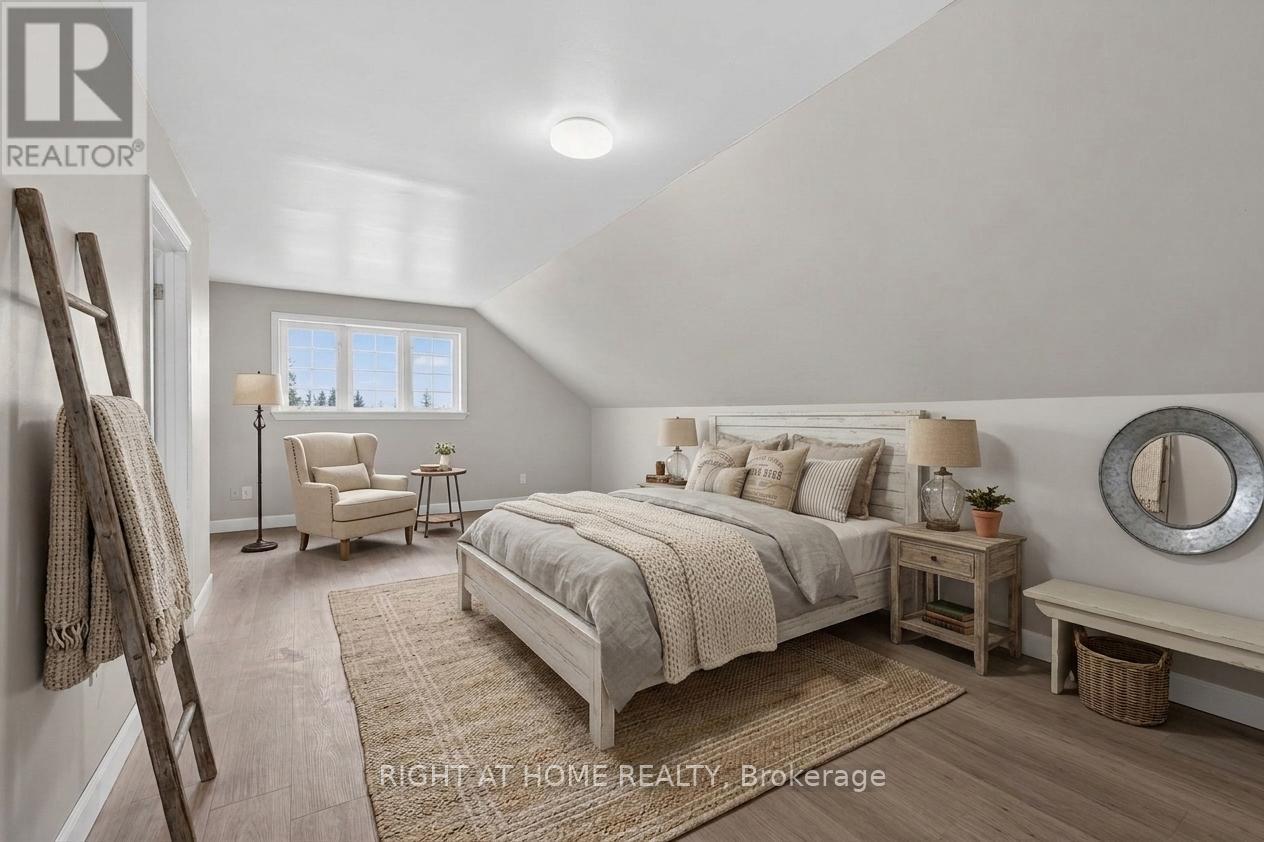 6435 12/13 Stayner Side Road, Clearview, Ontario  L0M 1N0 - Photo 19 - S12998080