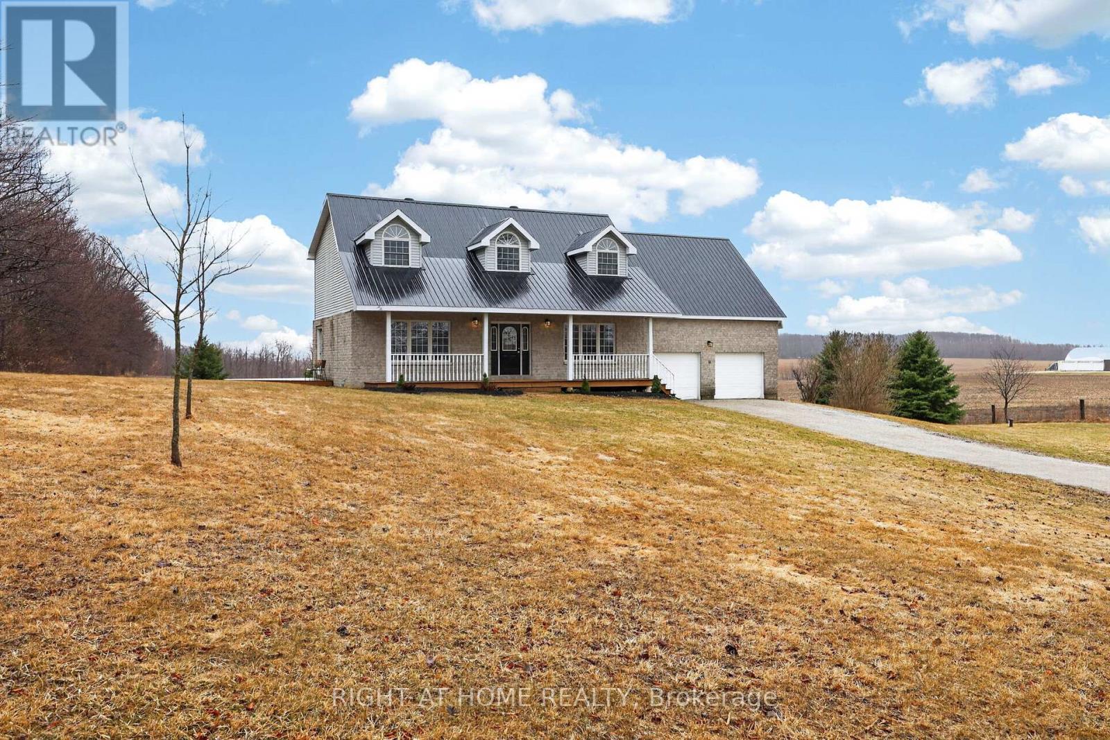 6435 12/13 Stayner Side Road, Clearview, Ontario  L0M 1N0 - Photo 2 - S12998080