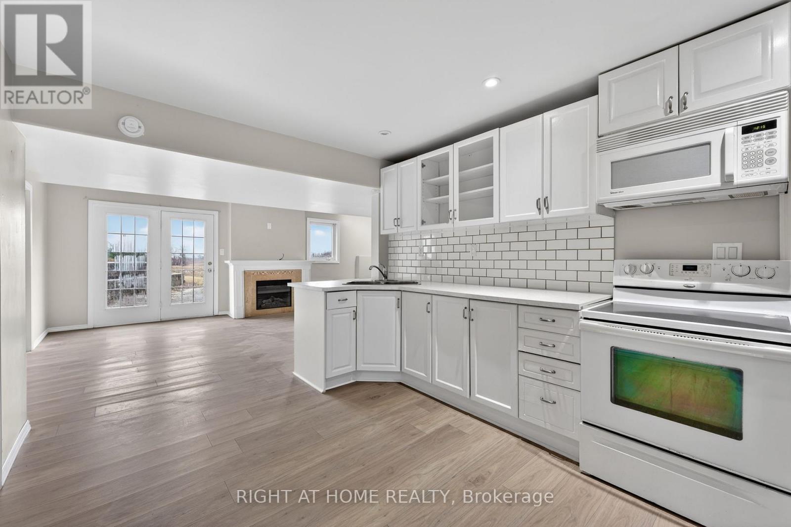 6435 12/13 Stayner Side Road, Clearview, Ontario  L0M 1N0 - Photo 36 - S12998080