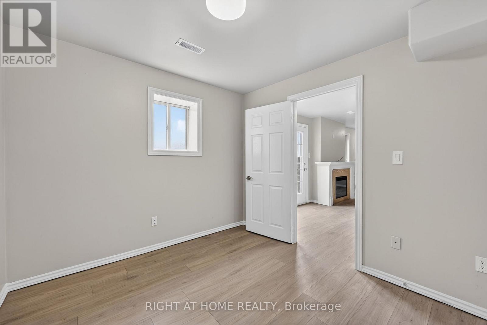 6435 12/13 Stayner Side Road, Clearview, Ontario  L0M 1N0 - Photo 38 - S12998080