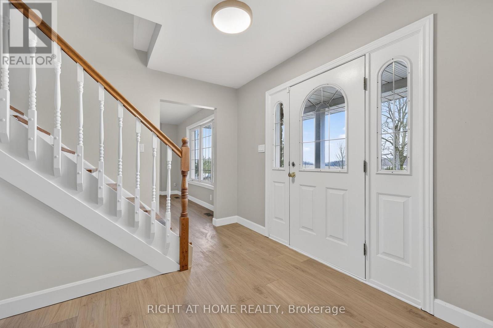 6435 12/13 Stayner Side Road, Clearview, Ontario  L0M 1N0 - Photo 4 - S12998080