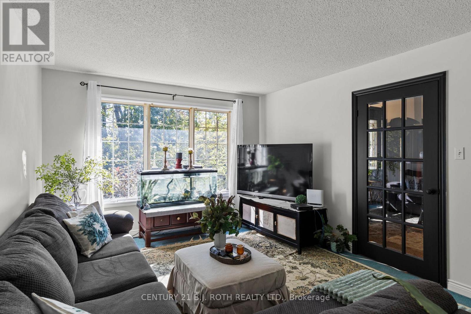 53 Slalom Drive, Oro-Medonte (Moonstone), Ontario  L0K 1N0 - Photo 11 - S12998094