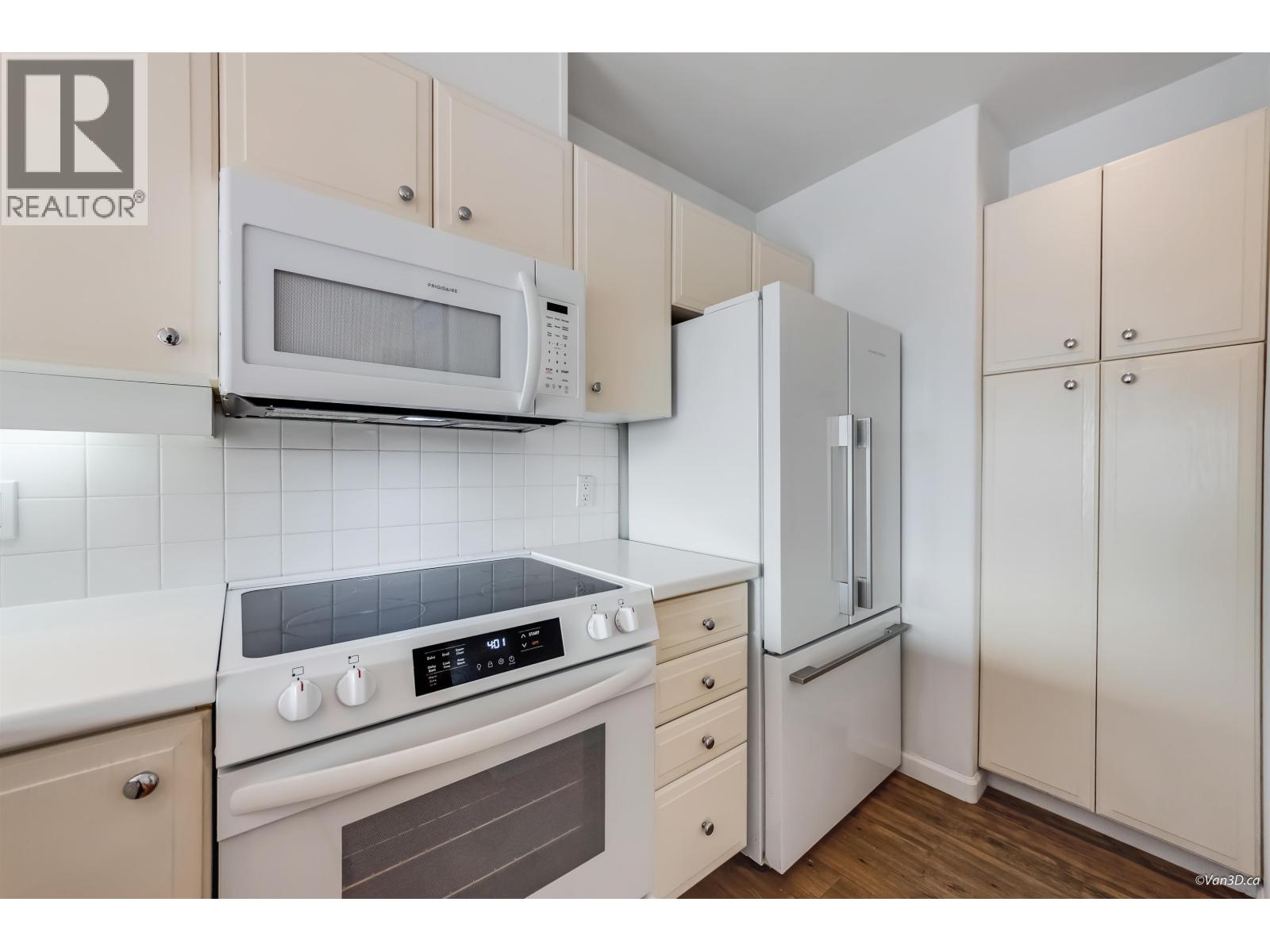 206 1978 Vine Street, Vancouver, British Columbia  V6K 4S1 - Photo 11 - R3110662