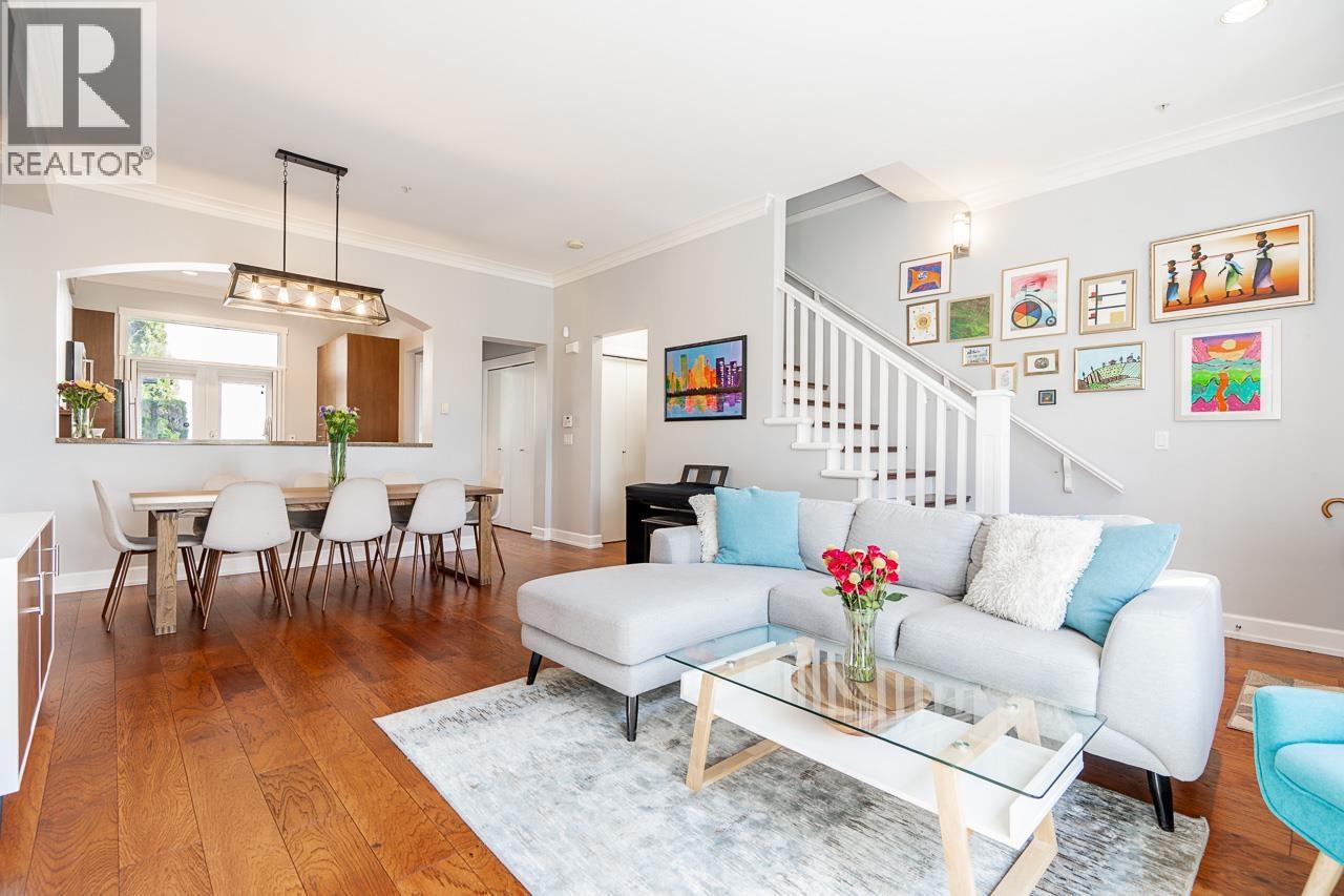 991 W 38th Avenue, Vancouver, British Columbia  V5Z 2L7 - Photo 2 - R3109100