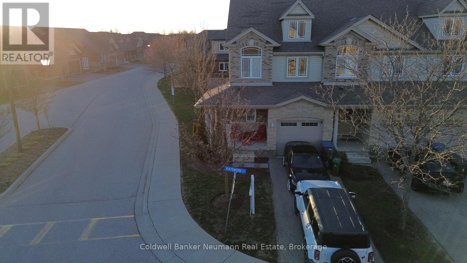 21 Katemore Drive, Guelph, Ontario N1L 0J2 - Photo 5 - X12908302