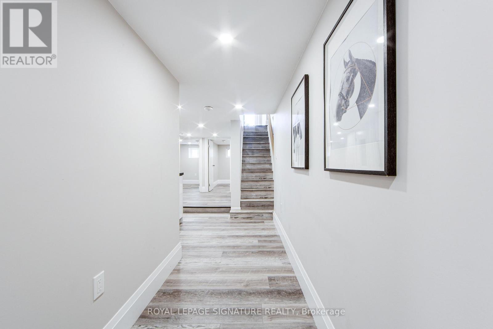 19 Schell Avenue, Toronto, Ontario  M6E 2S7 - Photo 32 - W12997840