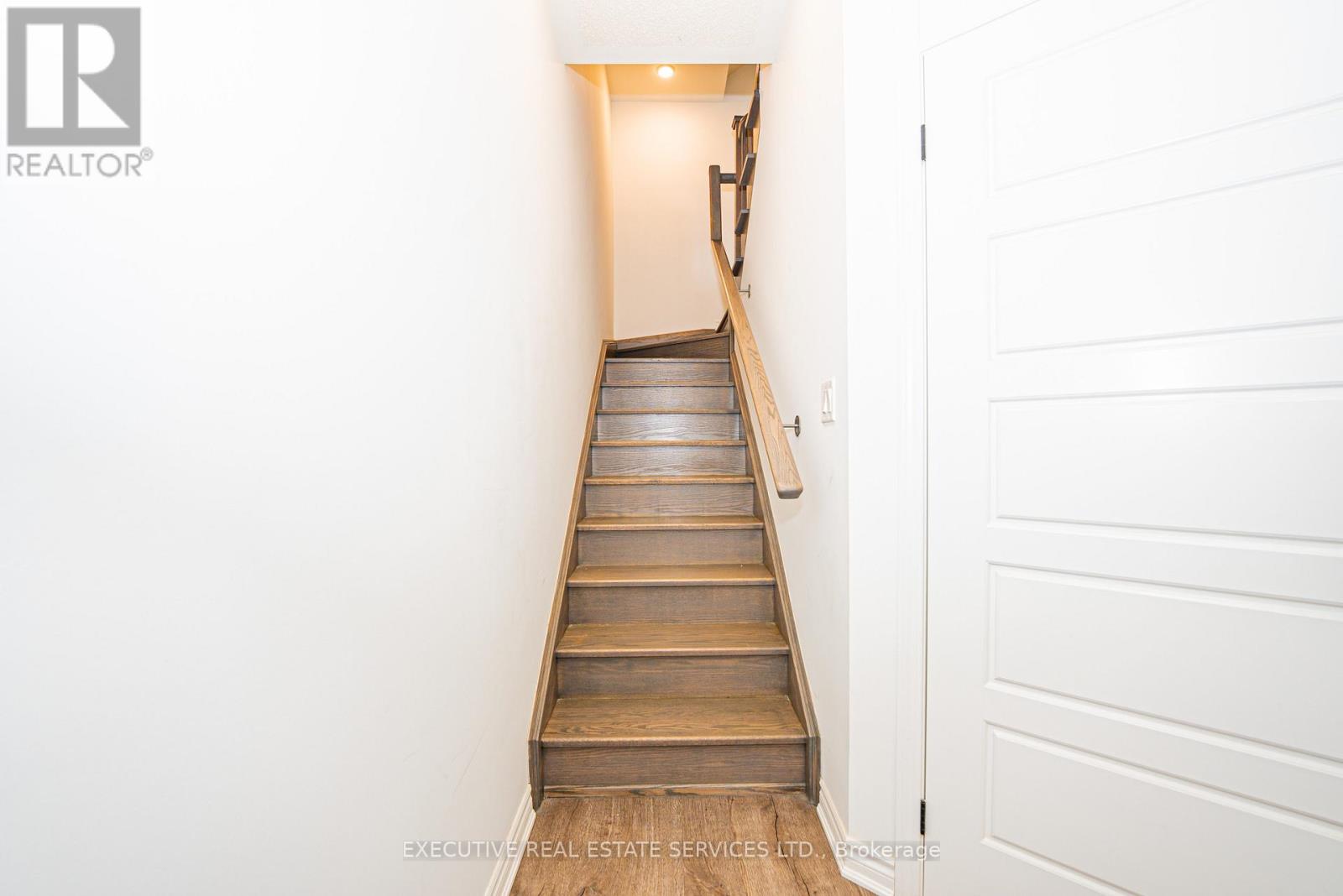 72 Melmar Street, Brampton, Ontario  L7A 5K8 - Photo 10 - W12997876