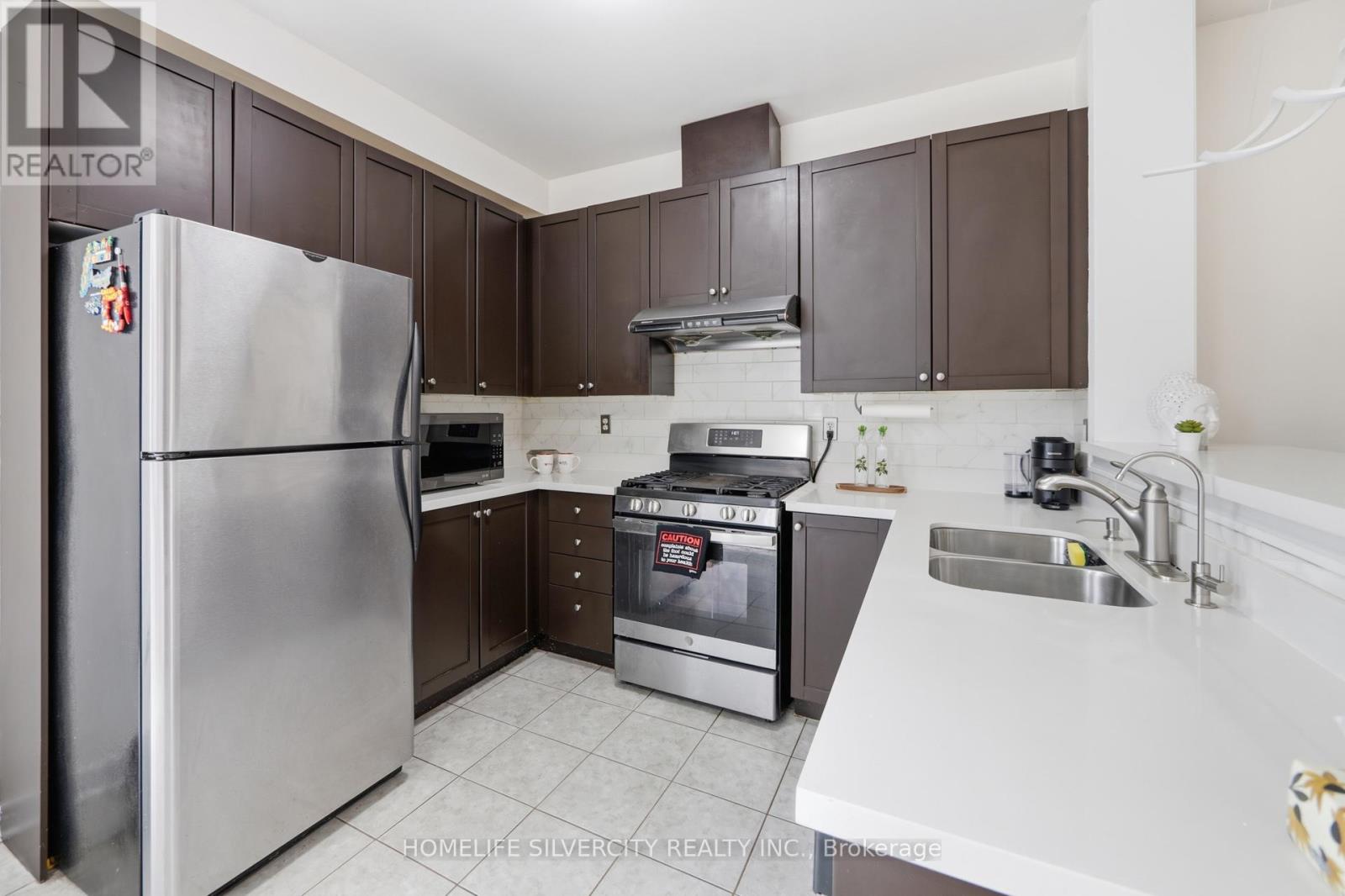 86 Silent Pond Crescent, Brampton, Ontario  L6V 4R6 - Photo 23 - W12997884