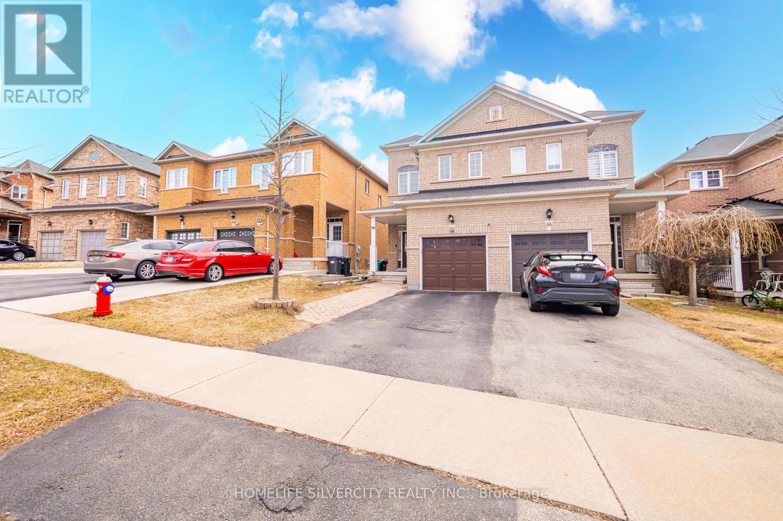 86 Silent Pond Crescent, Brampton, Ontario  L6V 4R6 - Photo 4 - W12997884