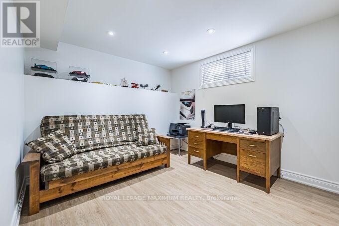 57 Royalton Drive, Caledon, Ontario  L7E 2G1 - Photo 12 - W12997898