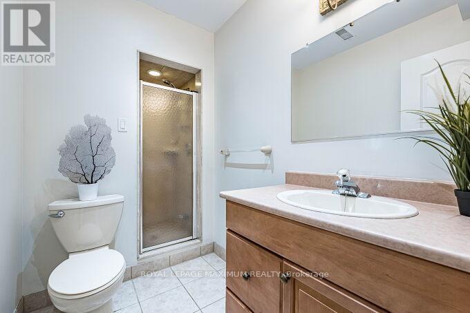 57 Royalton Drive, Caledon, Ontario  L7E 2G1 - Photo 14 - W12997898