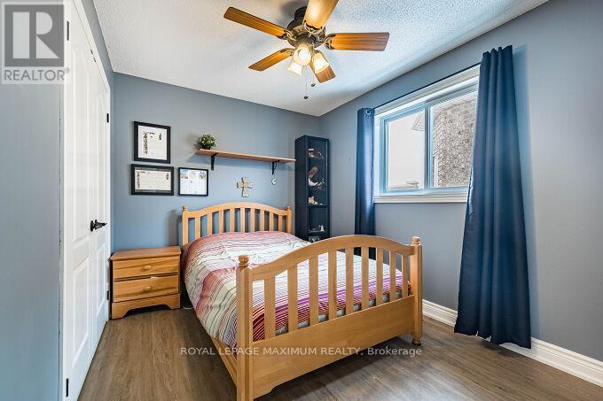 57 Royalton Drive, Caledon, Ontario  L7E 2G1 - Photo 9 - W12997898