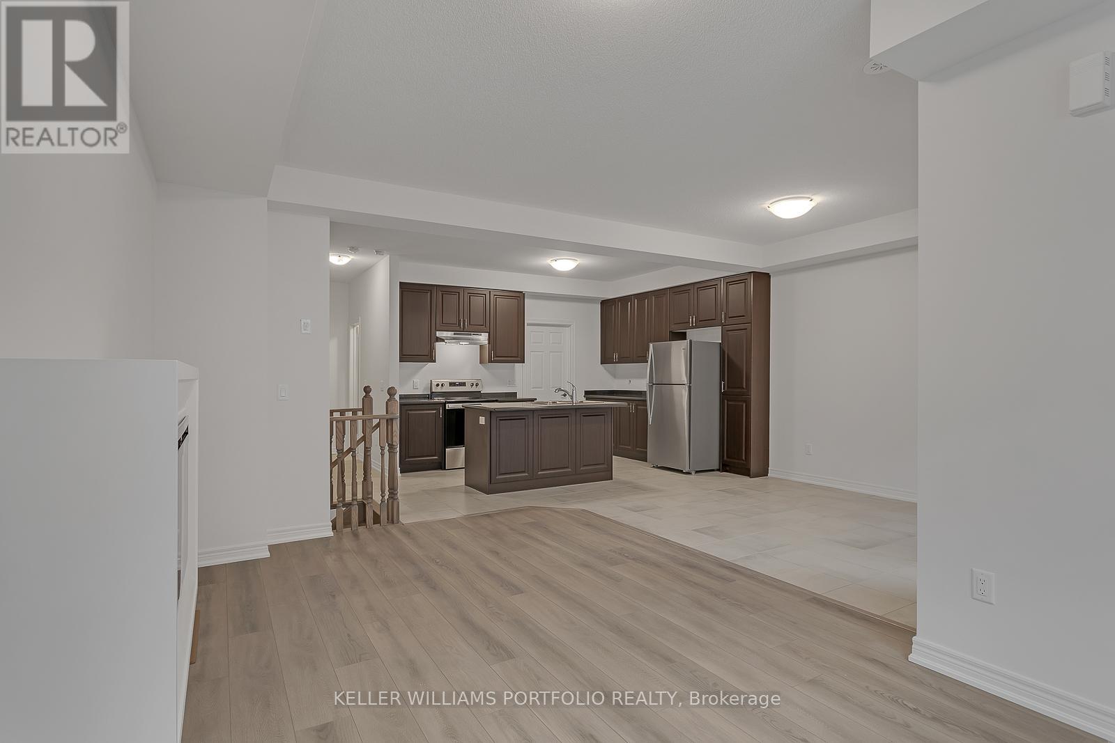 481 Manhattan Common, Oakville, Ontario  L6H 3P6 - Photo 15 - W12997958