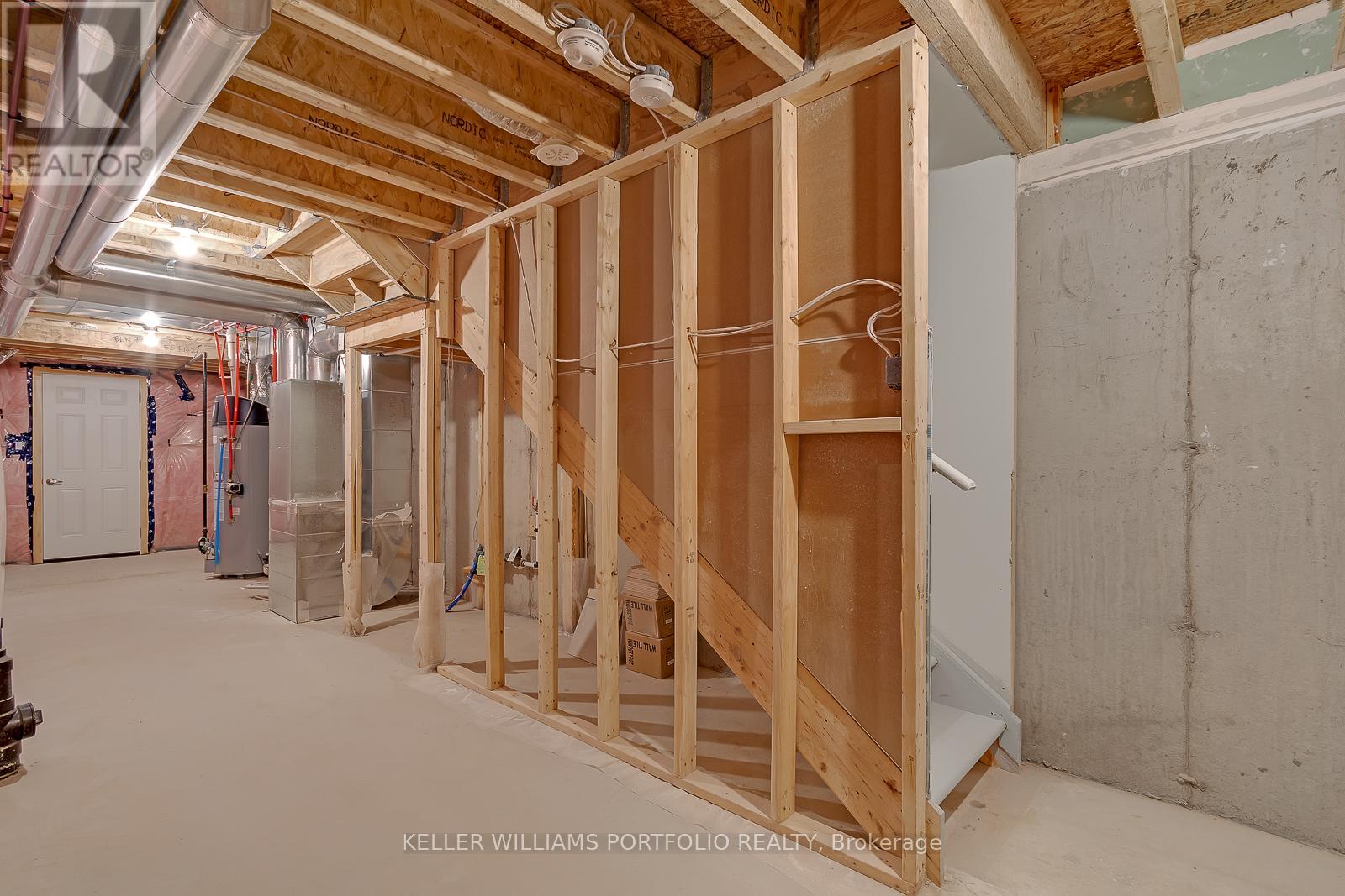 481 Manhattan Common, Oakville, Ontario  L6H 3P6 - Photo 37 - W12997958