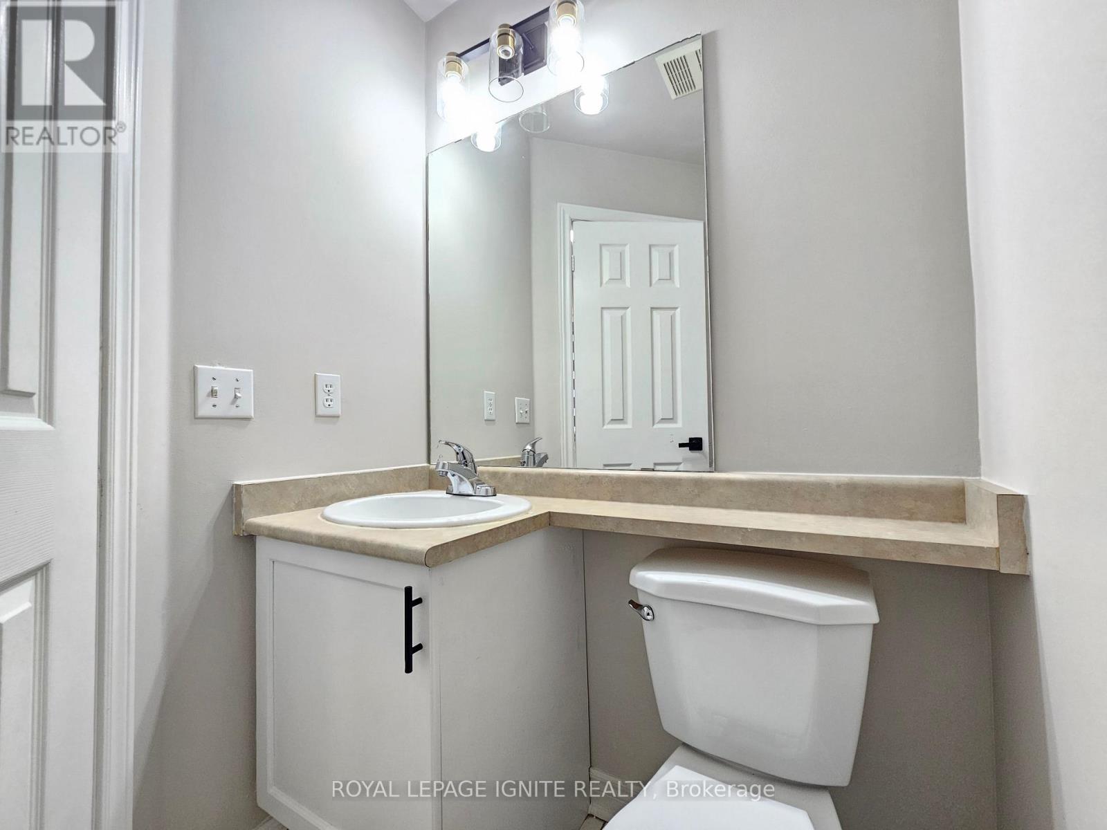 83 Checkerberry Crescent, Brampton, Ontario  L6R 2S9 - Photo 12 - W12997970