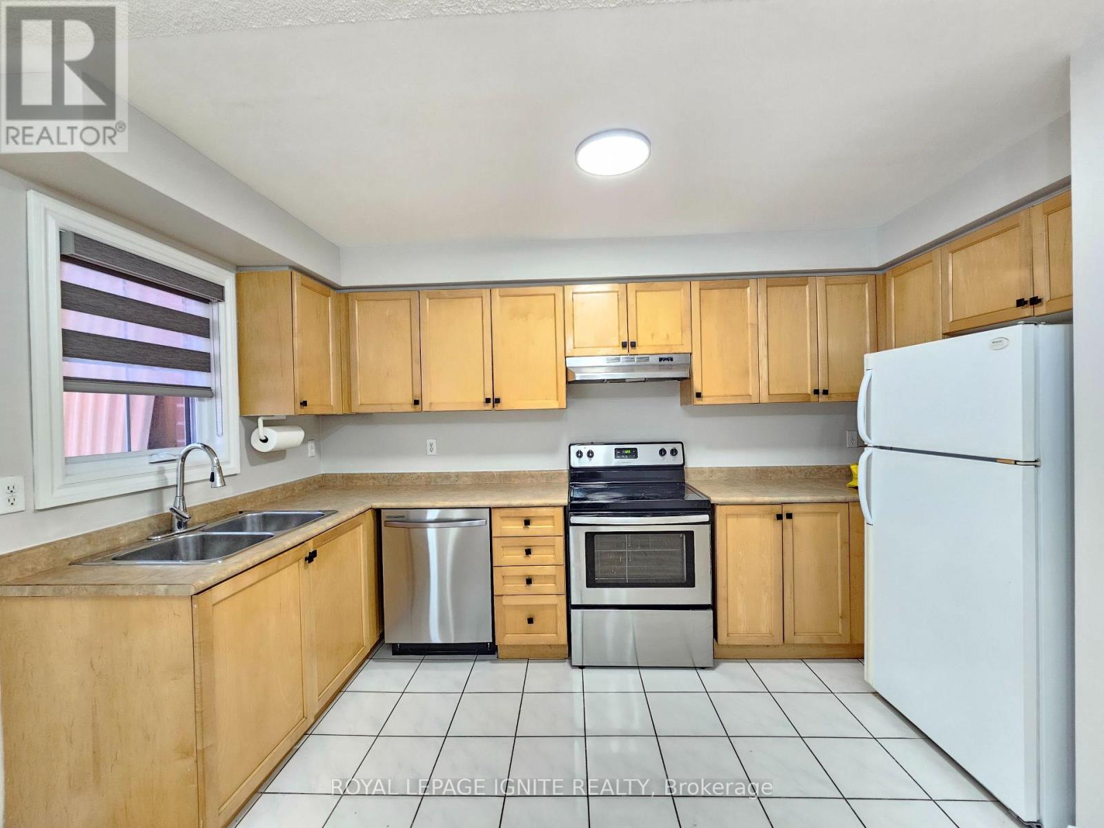 83 Checkerberry Crescent, Brampton, Ontario  L6R 2S9 - Photo 6 - W12997970