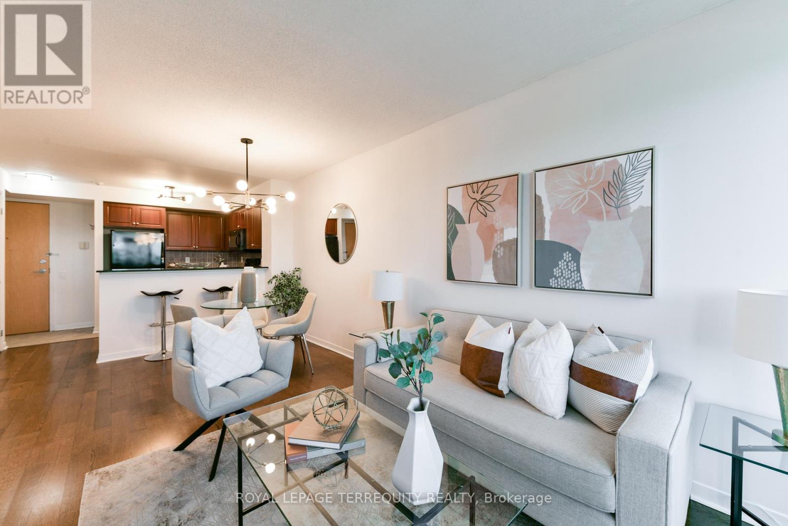 705 - 1040 The Queensway, Toronto, Ontario  M8Z 0A7 - Photo 12 - W12997978