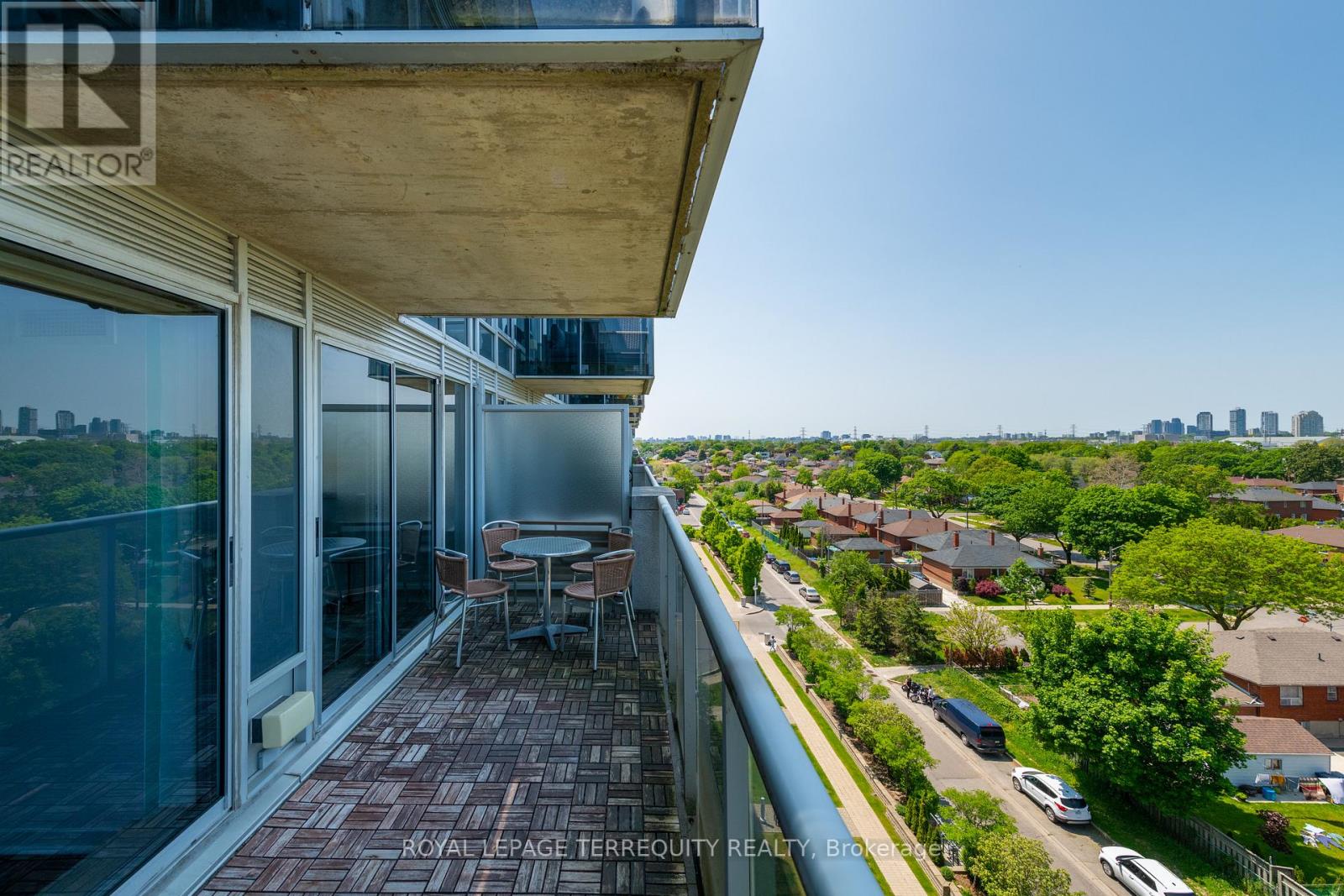 705 - 1040 The Queensway, Toronto, Ontario  M8Z 0A7 - Photo 36 - W12997978