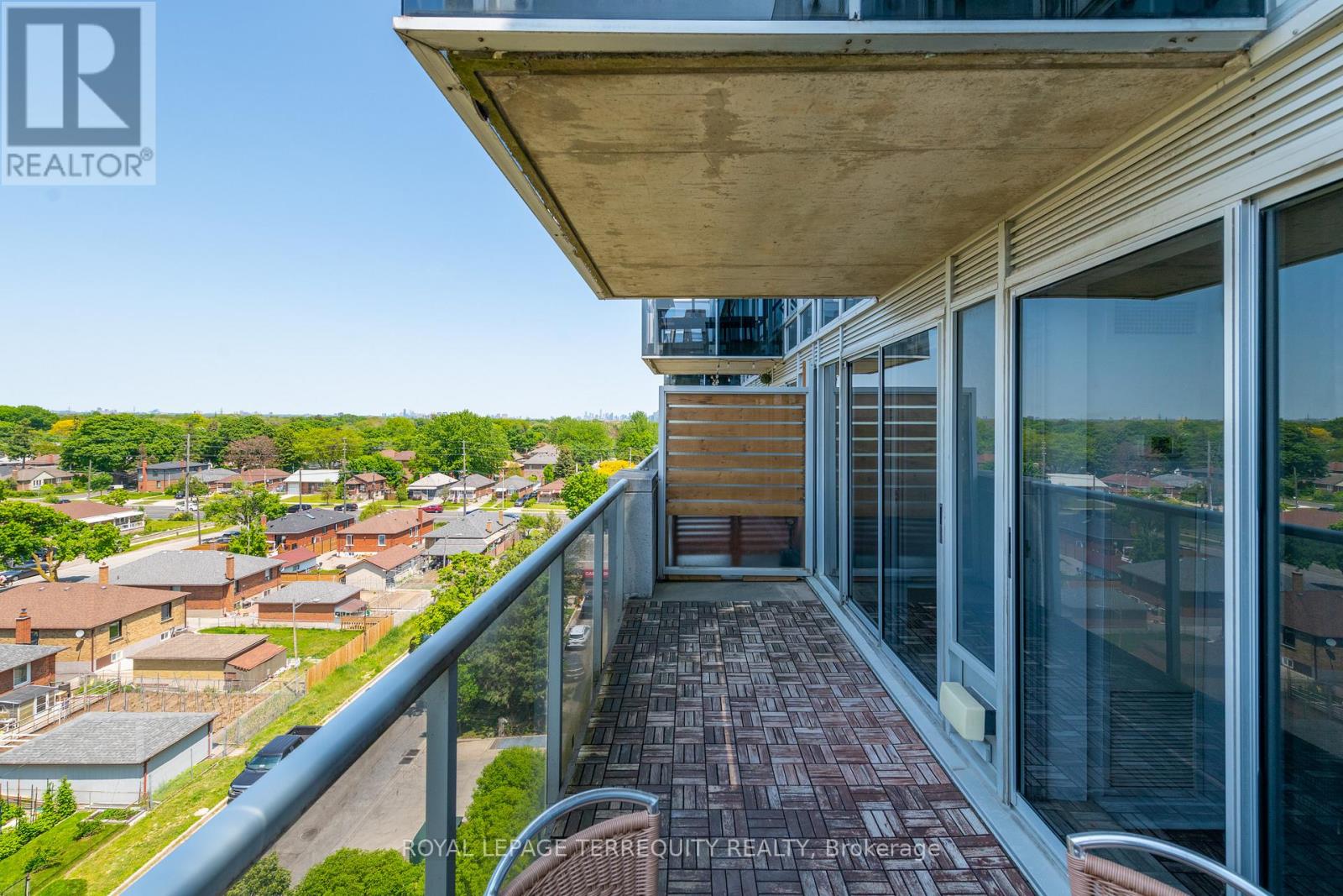 705 - 1040 The Queensway, Toronto, Ontario  M8Z 0A7 - Photo 38 - W12997978