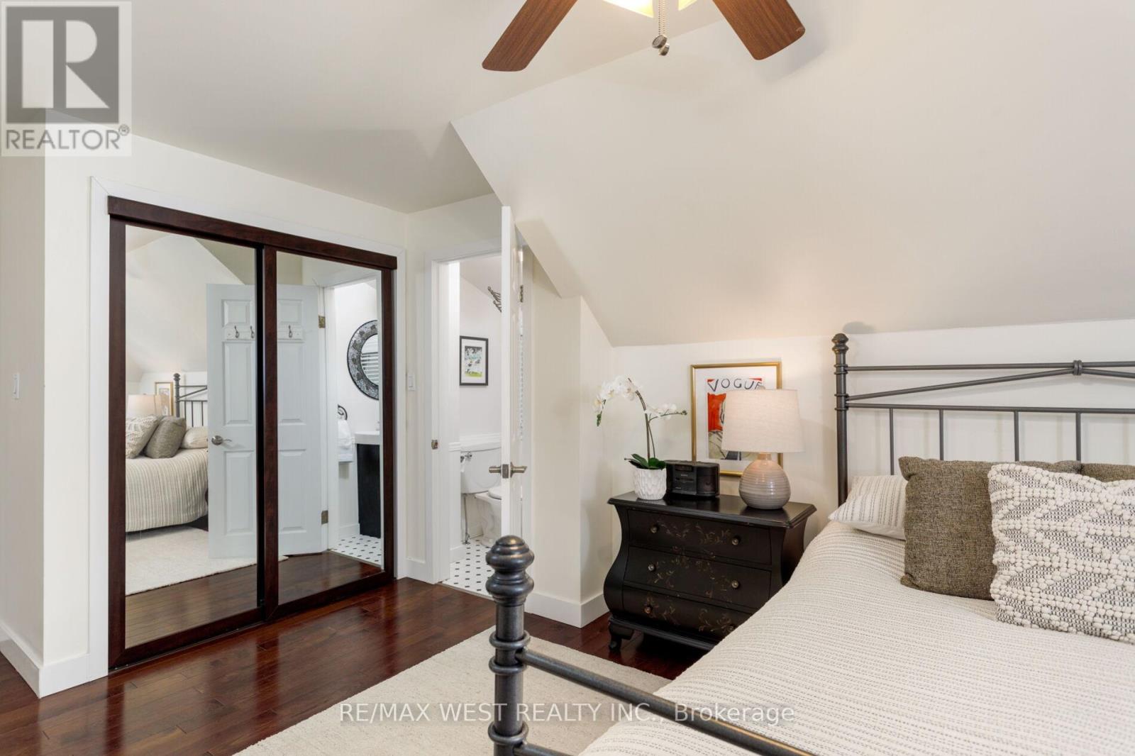 21 Harshaw Avenue, Toronto, Ontario  M6S 1X9 - Photo 25 - W12997980