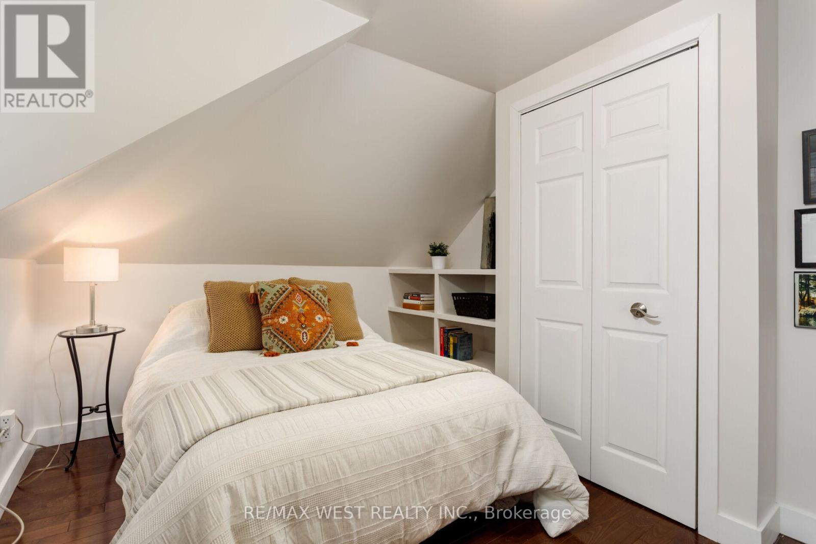 21 Harshaw Avenue, Toronto, Ontario  M6S 1X9 - Photo 28 - W12997980