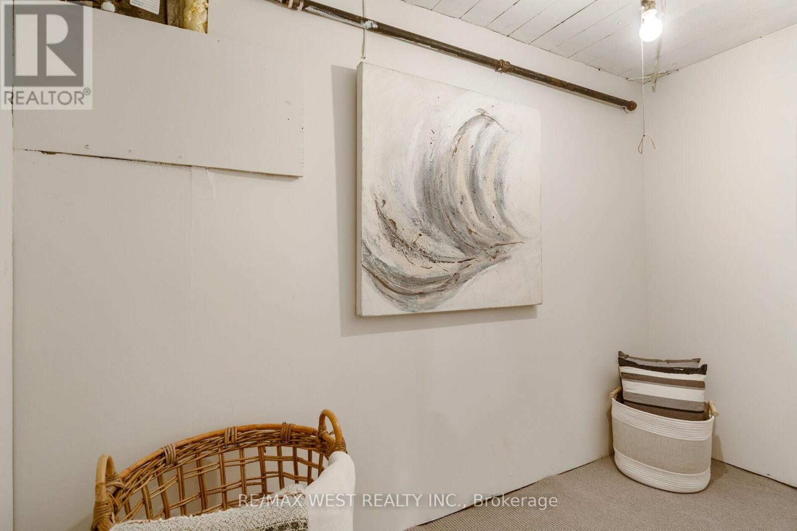 21 Harshaw Avenue, Toronto, Ontario  M6S 1X9 - Photo 44 - W12997980