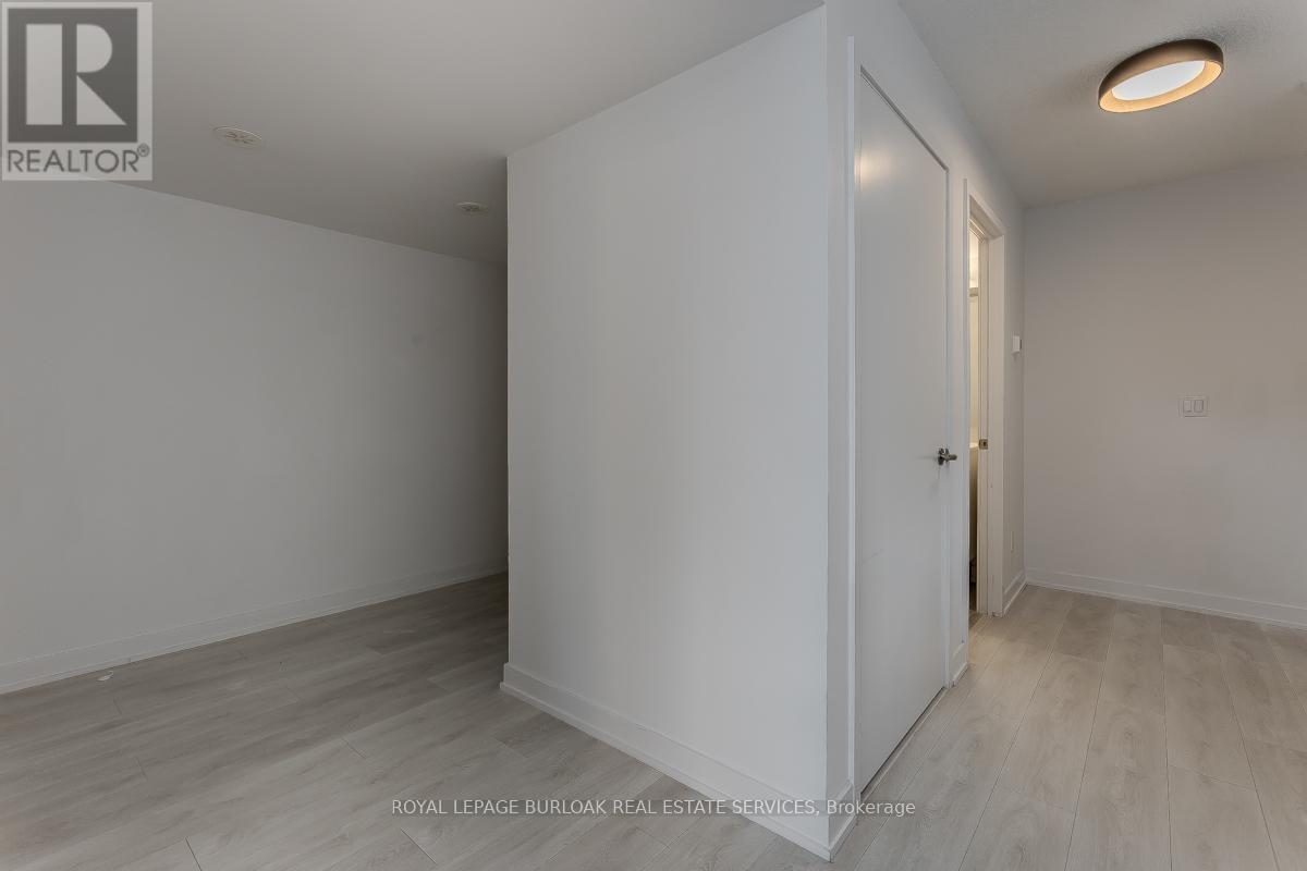 815 - 1133 Cooke Boulevard, Burlington, Ontario  L7T 0C3 - Photo 40 - W12997984