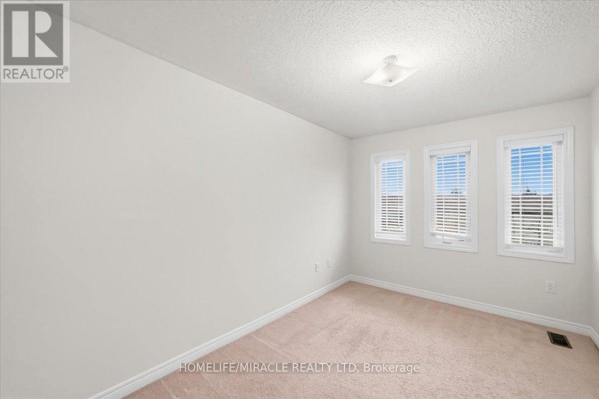 381 Queen Mary Drive, Brampton, Ontario  L7A 3T1 - Photo 22 - W12998020