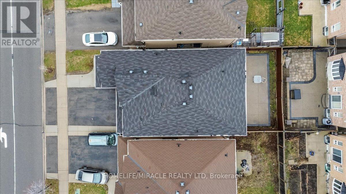 381 Queen Mary Drive, Brampton, Ontario  L7A 3T1 - Photo 42 - W12998020