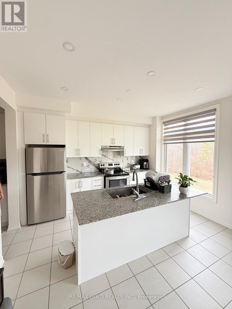 43 Queenpost Drive, Brampton, Ontario  L6Y 6L2 - Photo 28 - W12998022