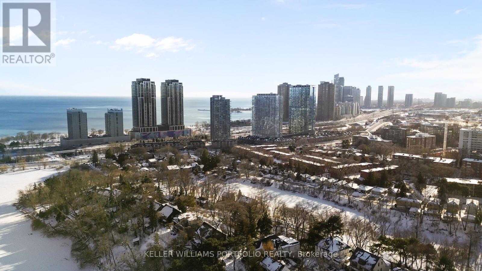 3410 - 105 The Queensway Avenue, Toronto, Ontario M6S 5B5 - Photo 39 - W12998036