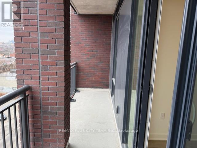 418 - 1185 Dupont Street, Toronto, Ontario  M6H 0G5 - Photo 5 - W12998040