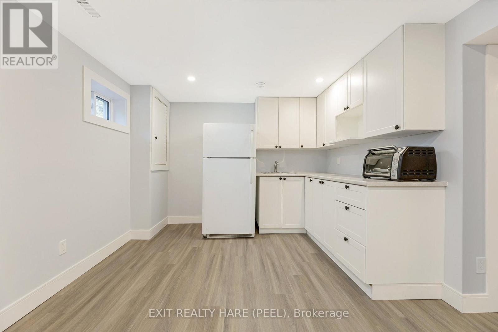 5 Garside Crescent, Brampton, Ontario  L6S 1H5 - Photo 24 - W12998050